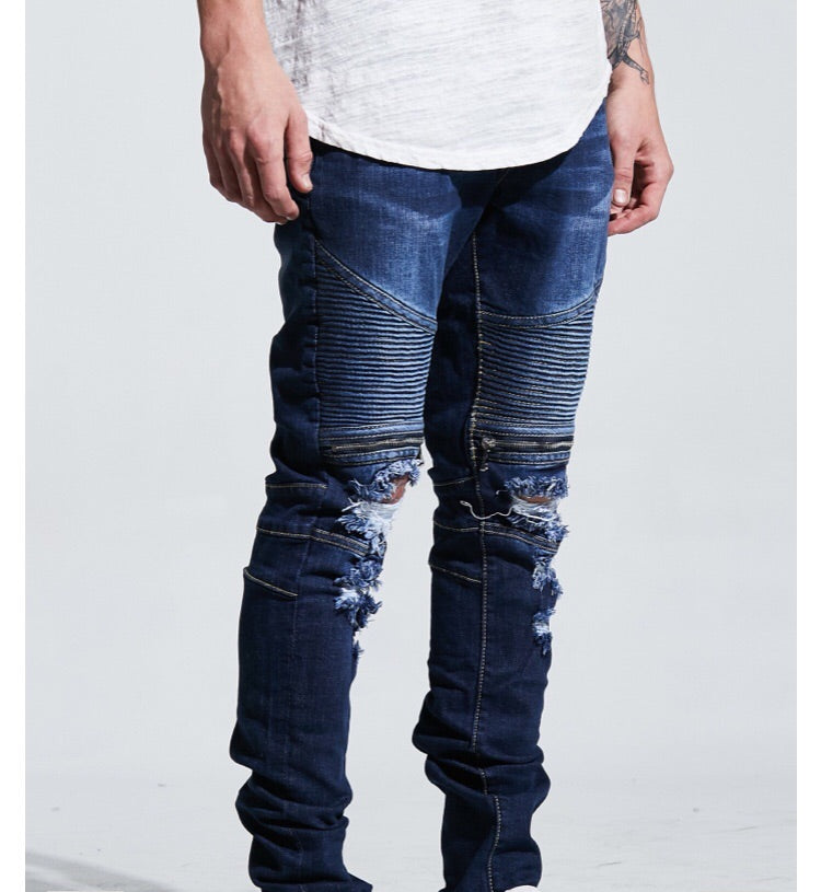 Jeans with online lines on knees